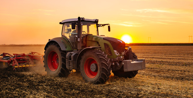 pare-brise-vehicule-agricole-tarbes